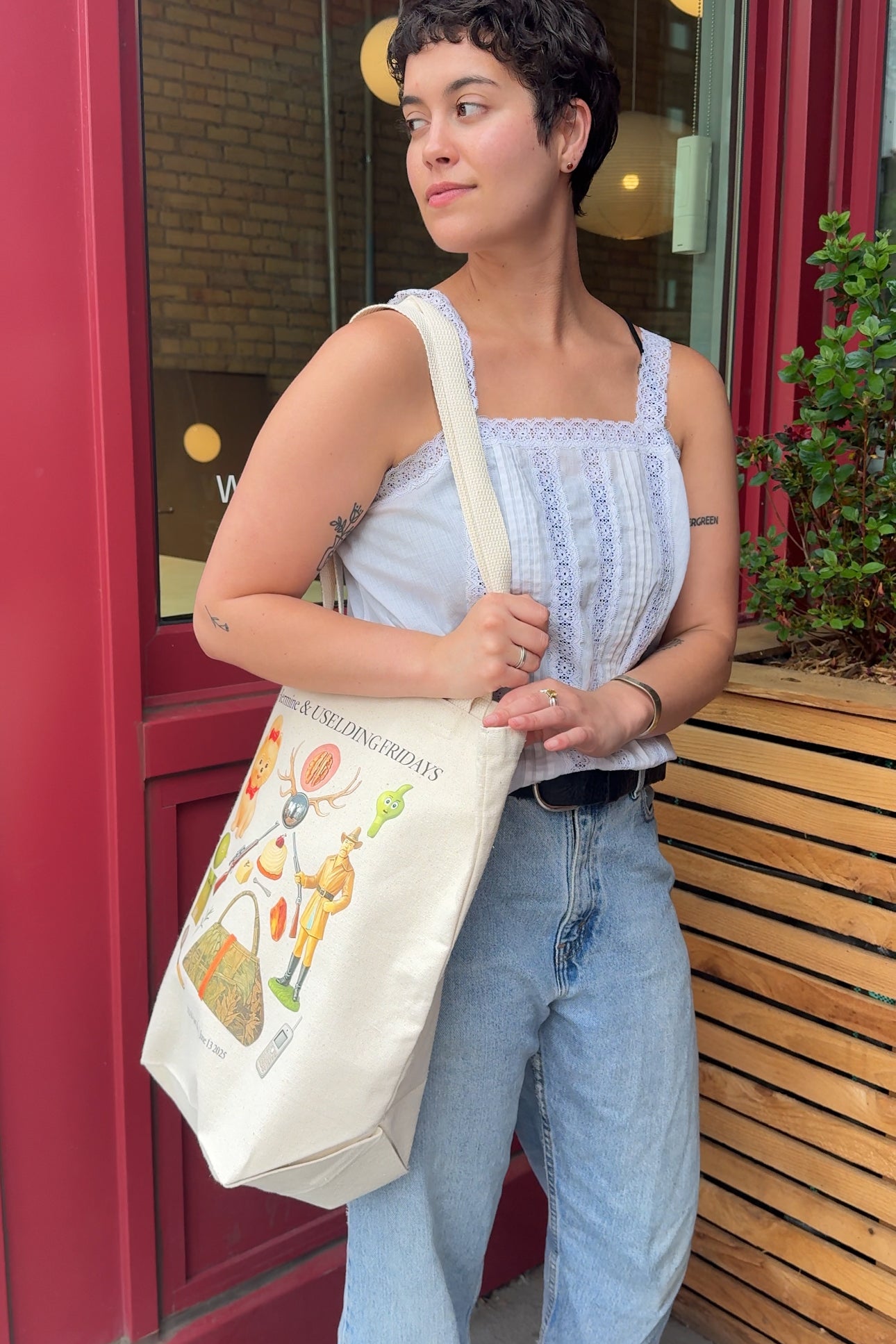 ★TOUT Y EST★ June Drawing Cotton BagIvory WJ2414BG010MIV Wildflowers Coloring Tote Bag – Creative Crayons Workshop