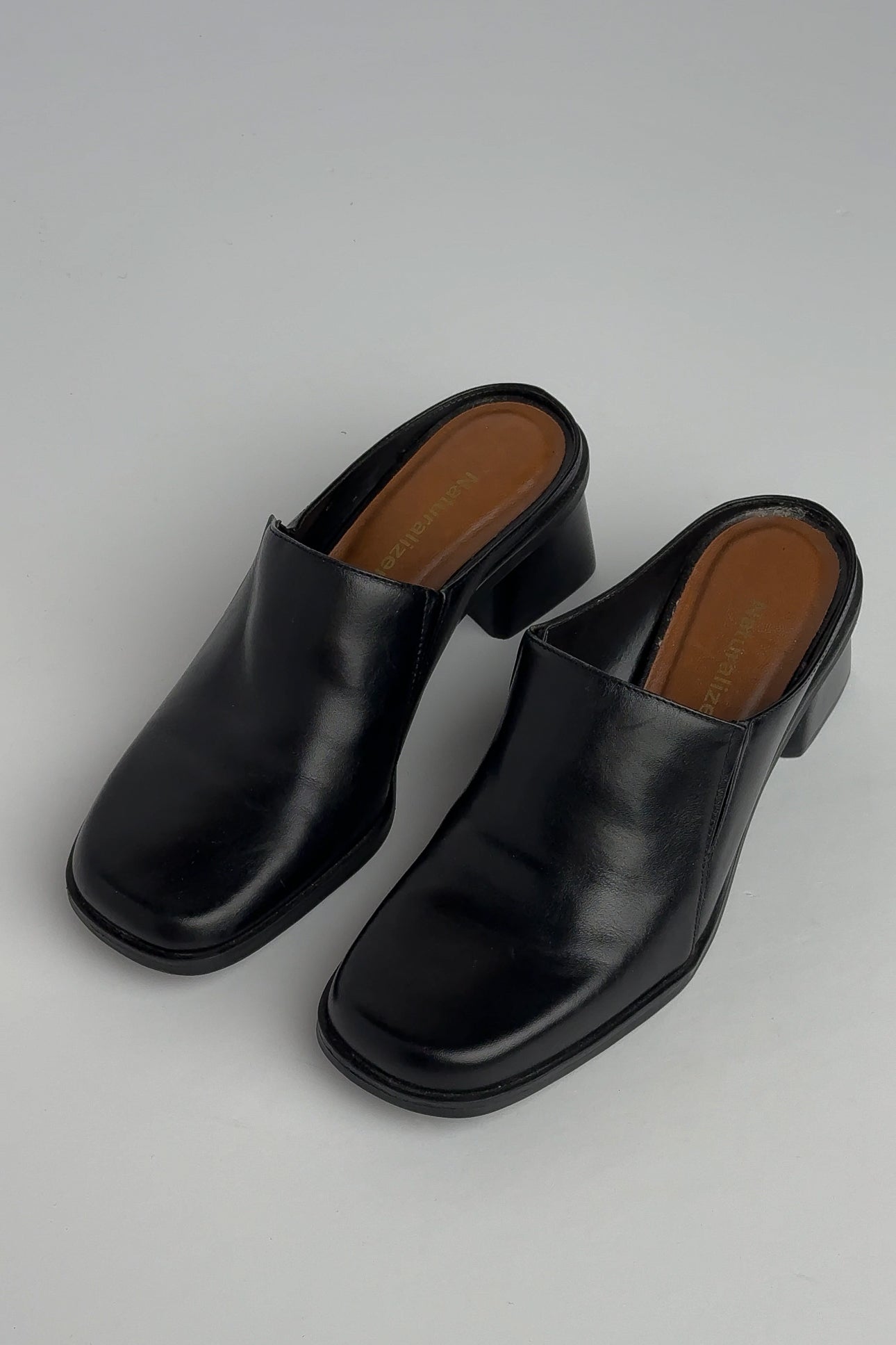 Vintage Raven Leather Block Heel Mules, 7.5M