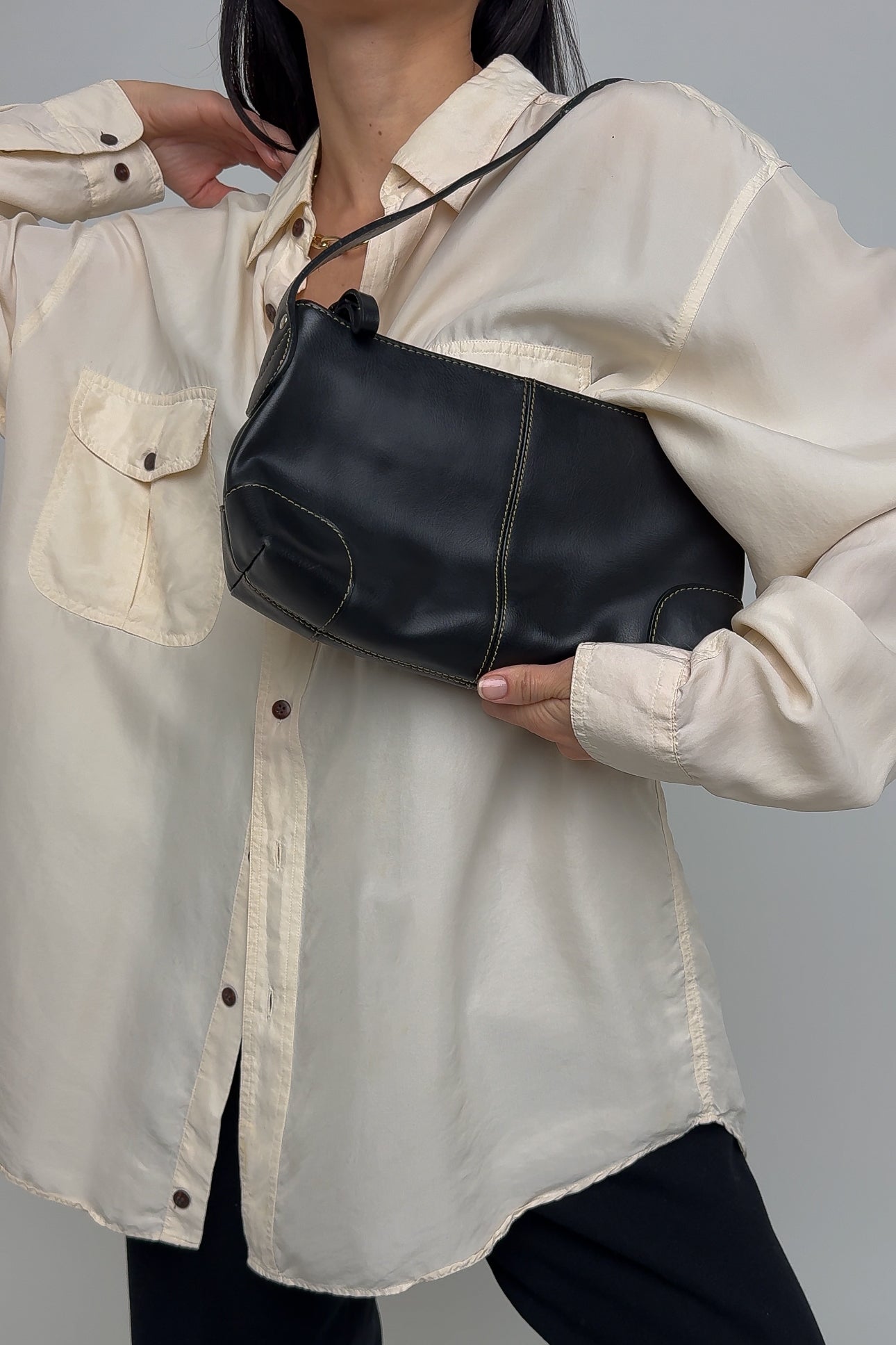 Vintage 90s Sable Black Leather Shoulder Bag