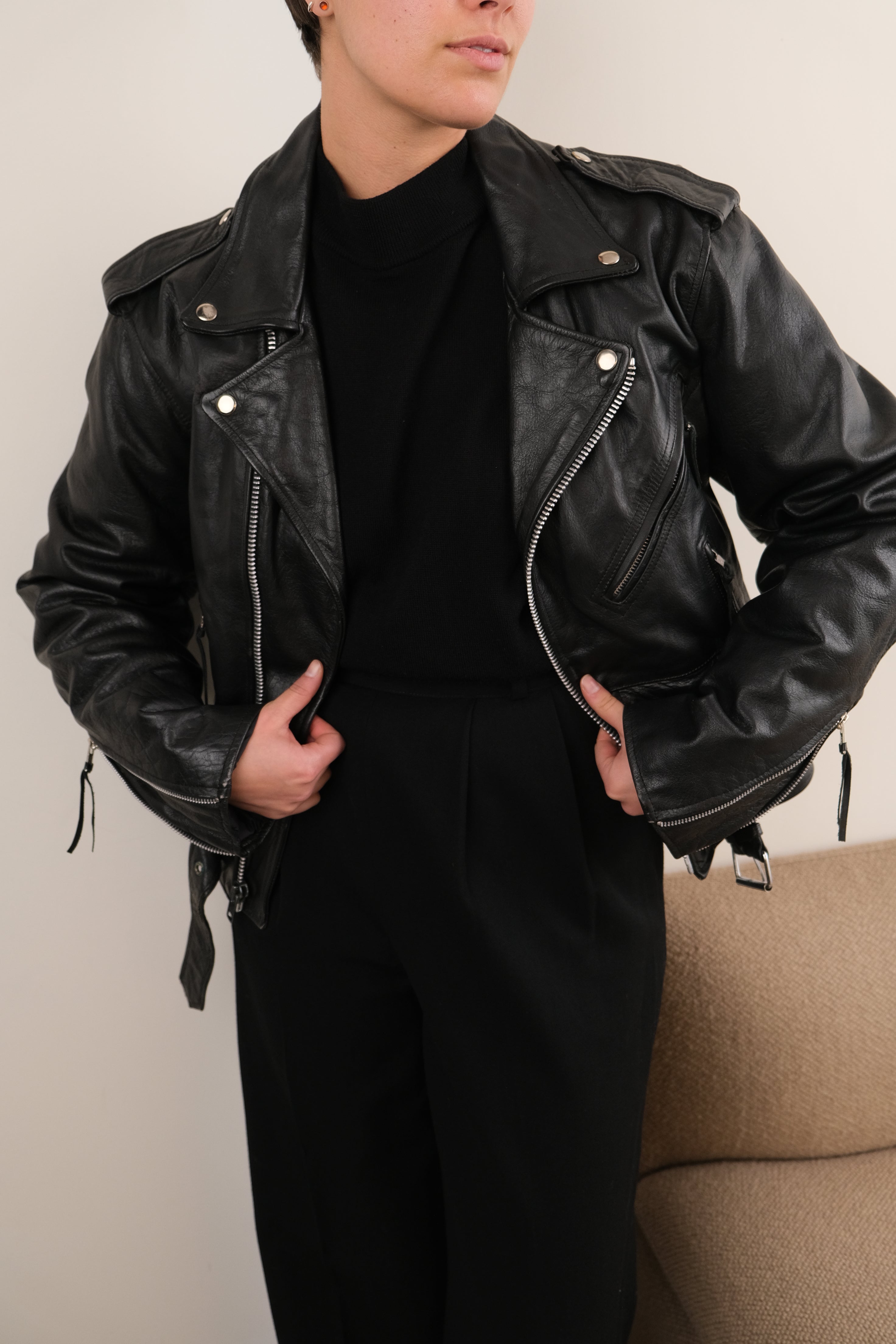 Vintage 80s Obsidian Leather Cropped Moto Jacket – Hermine