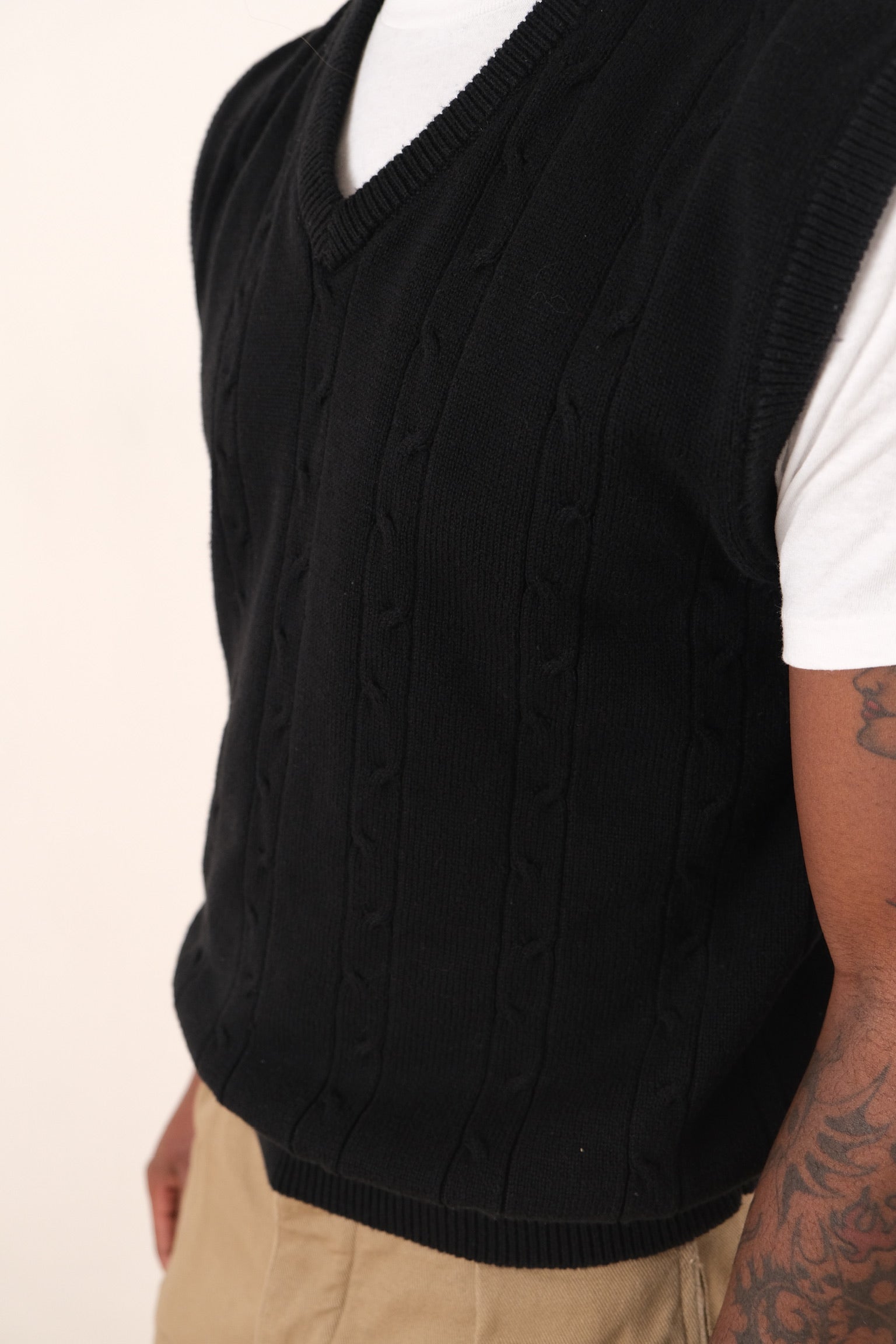 Vintage Noir Cotton Cable Knit Sweater Vest – Hermine