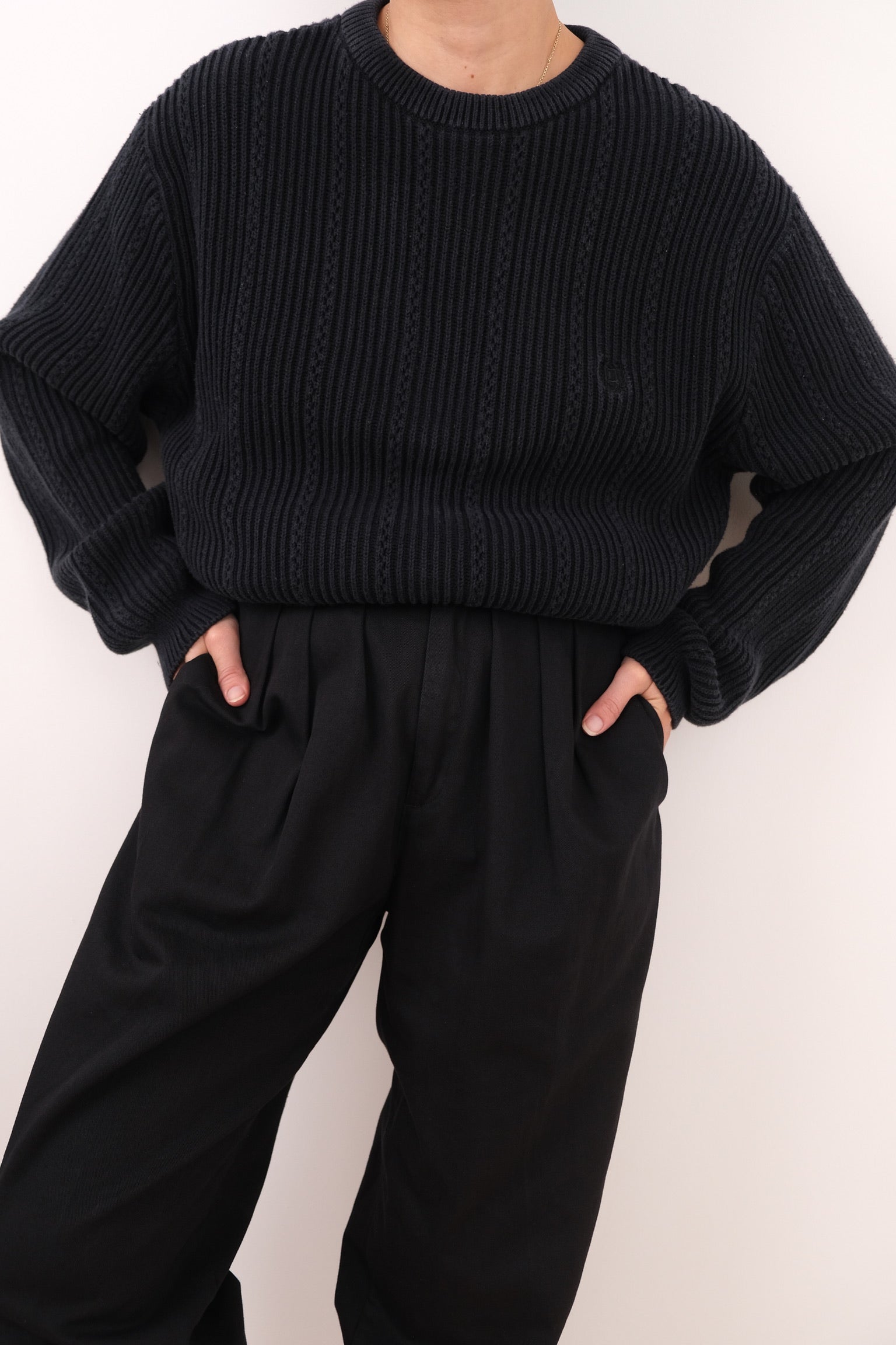 Vintage black cotton rib knit crewneck sweater