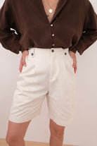 Vintage 90s Alabaster Cotton Pleated Shorts