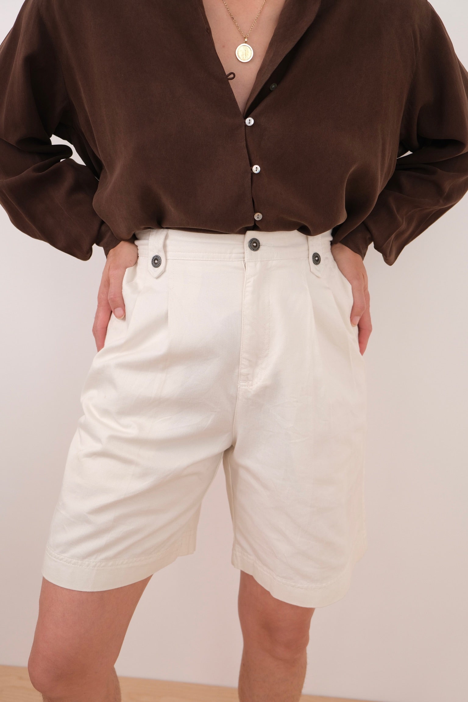 Vintage 90s Alabaster Cotton Pleated Shorts
