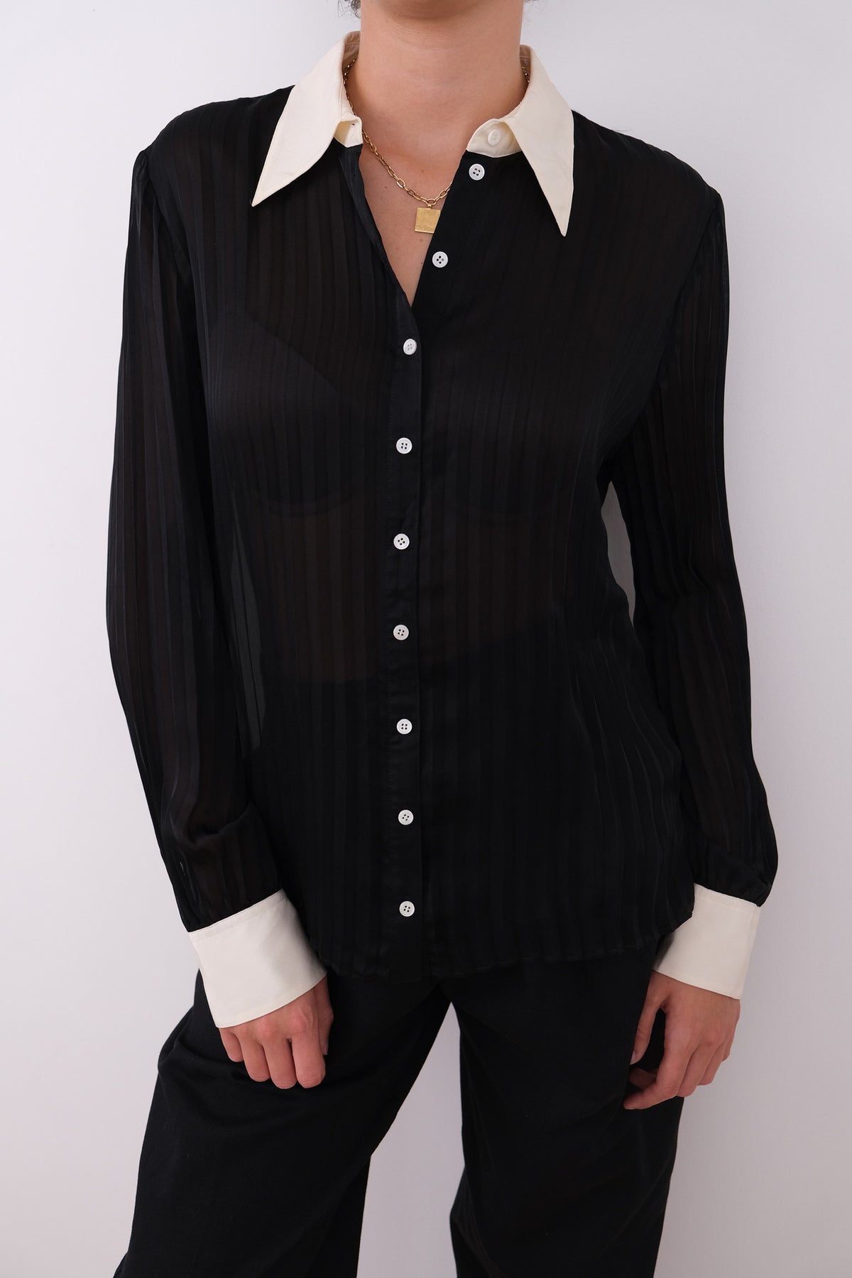 Vintage 80s Jet Silk Blend Contrast Collar Button Up Blouse