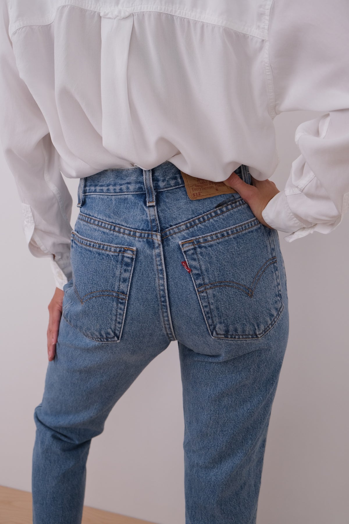 Vintage 90s Light Wash Levi's 512 Cotton Denim Jeans
