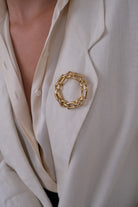 Vintage Gilt E. Pearl Circular Chain Brooch